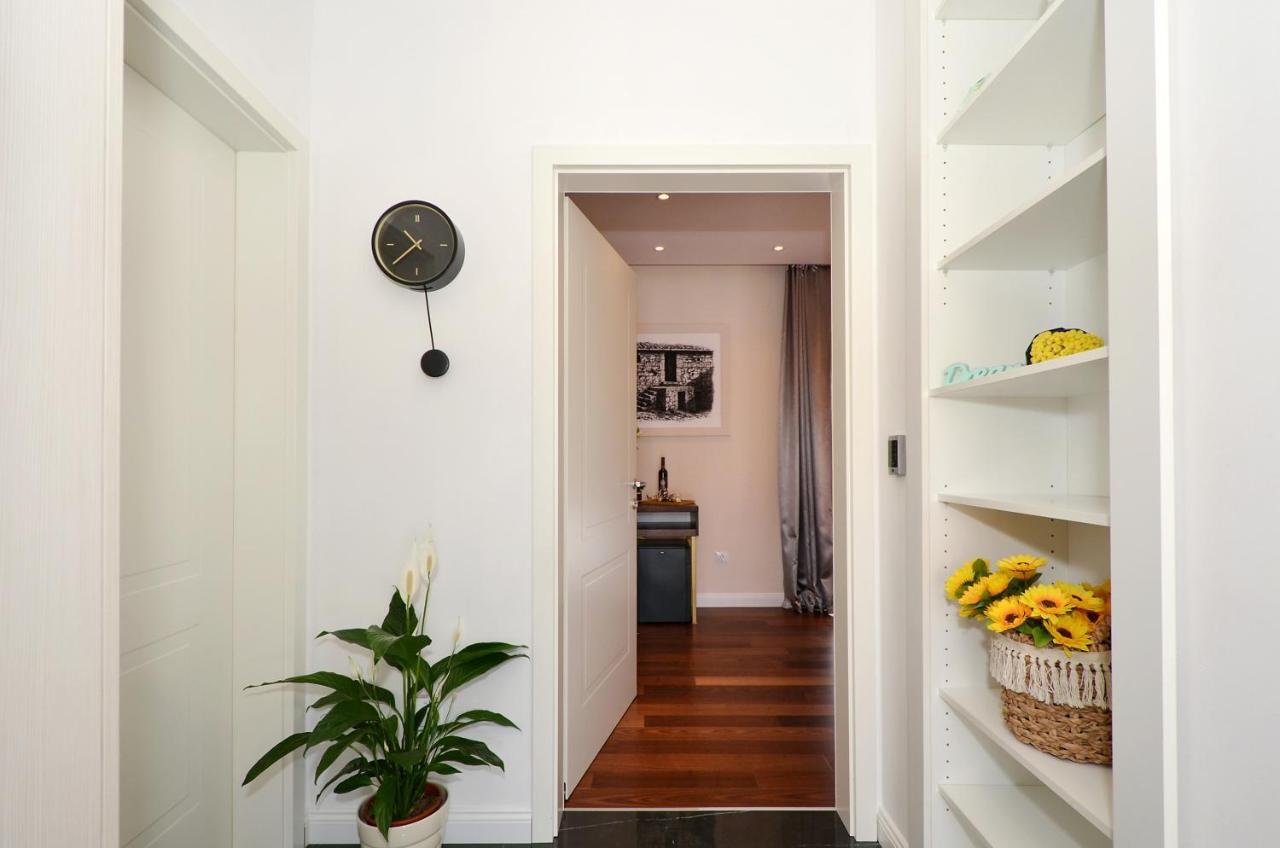 Rooms Valery Split Exterior foto